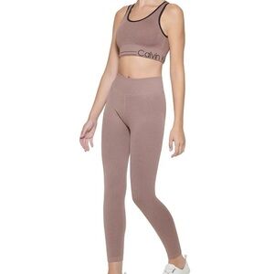 Calvin Klein Ribbed leggings in Soft Pink